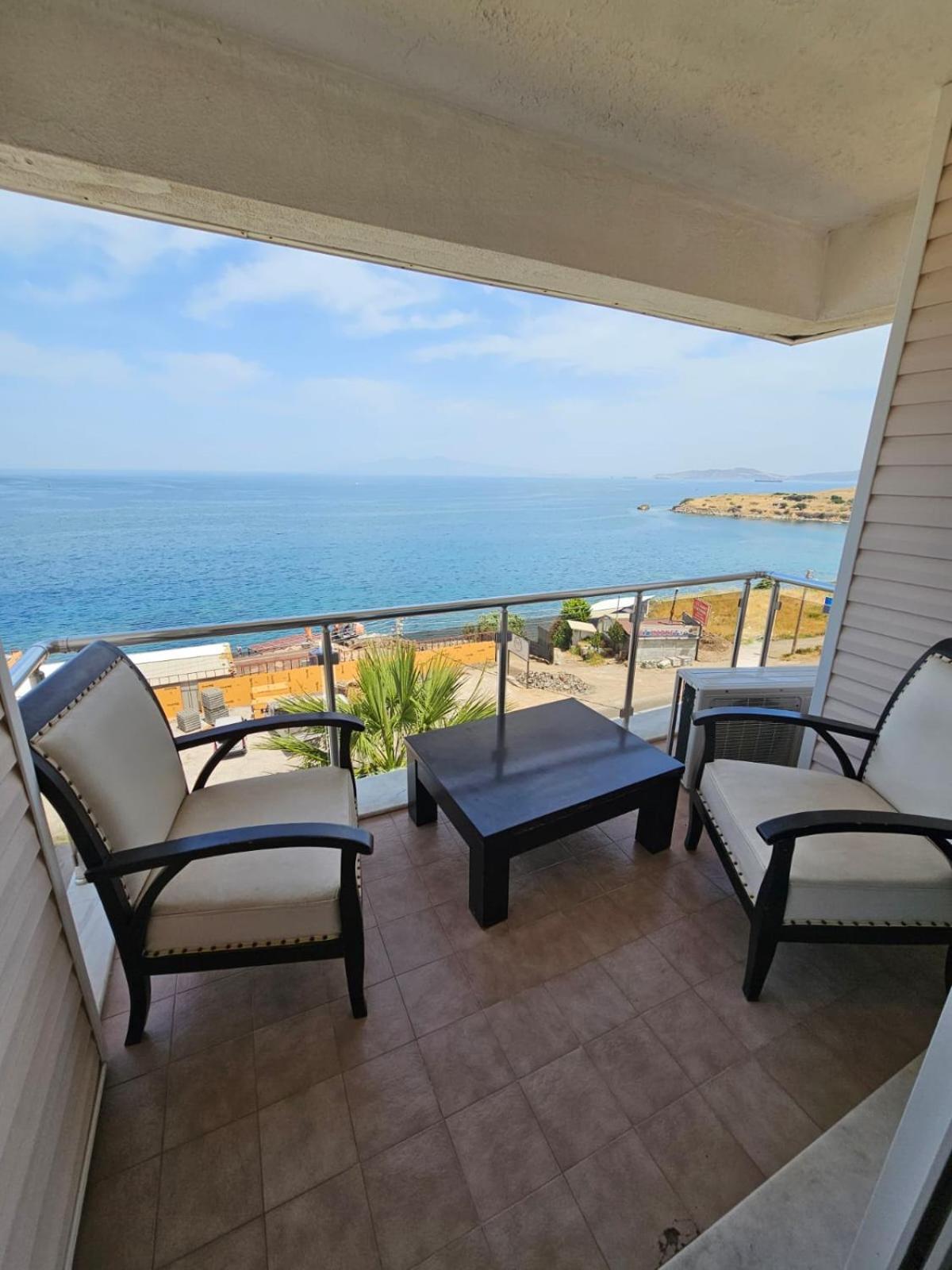 Yenifoca Ersan Hotel Экстерьер фото