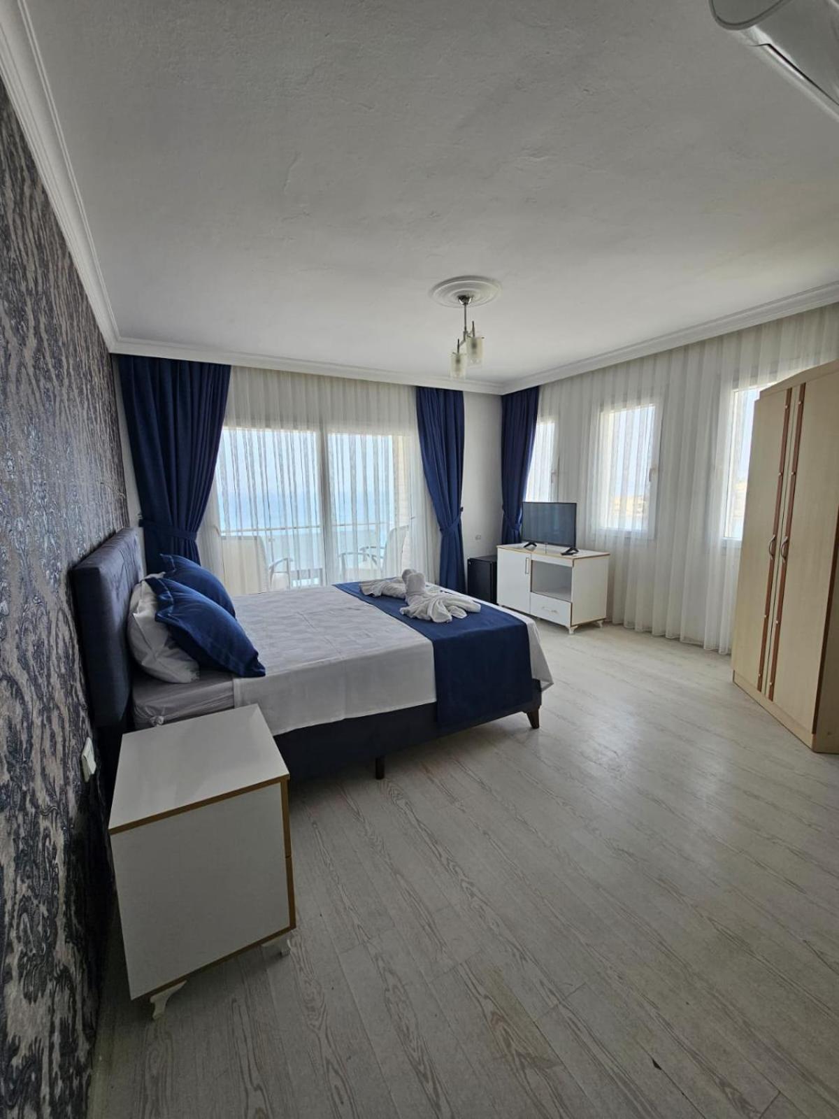 Yenifoca Ersan Hotel Экстерьер фото