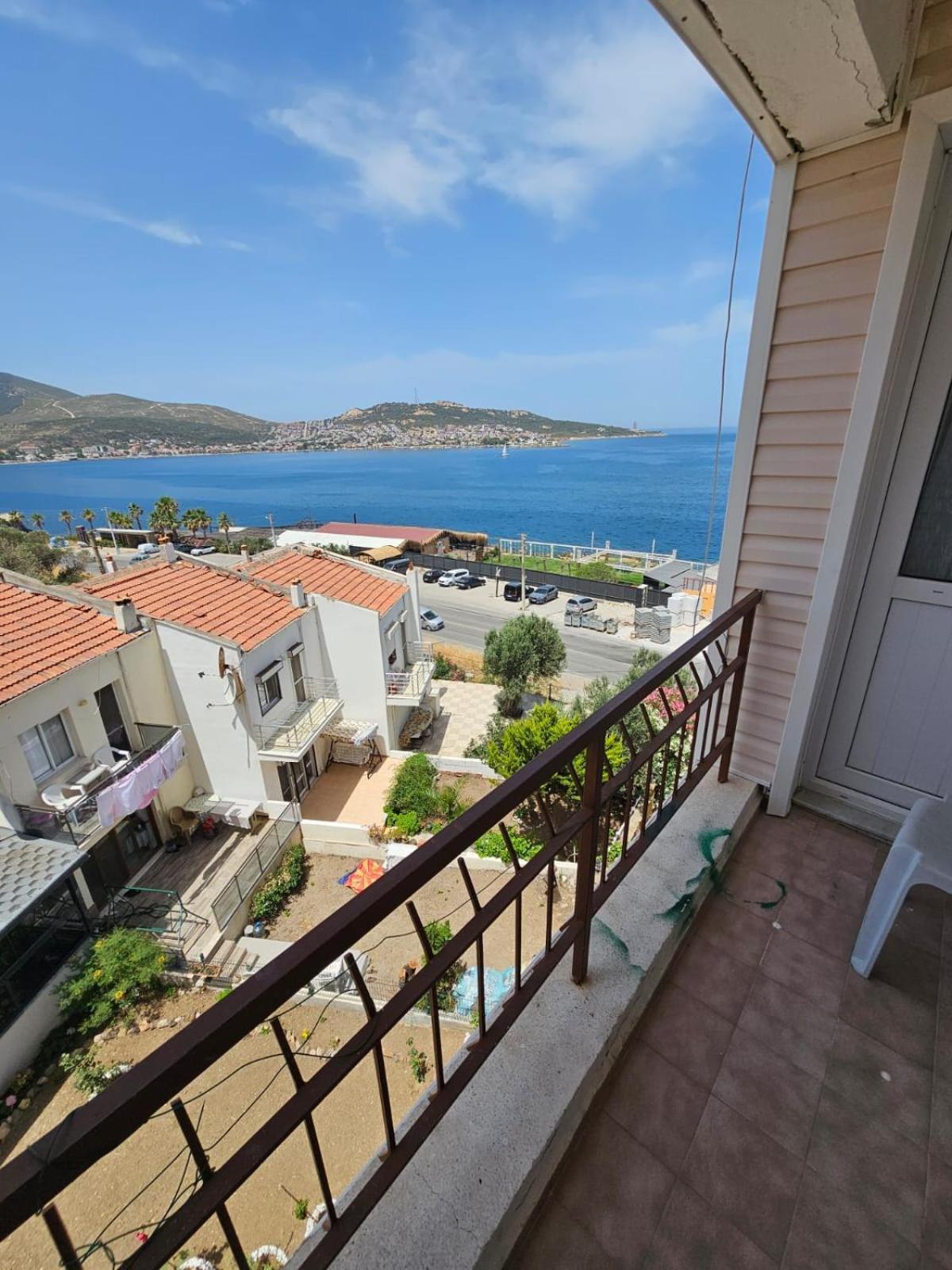 Yenifoca Ersan Hotel Экстерьер фото